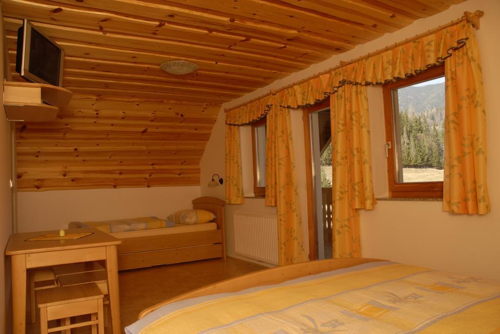 Tourist Farm Gradisnik Daire Solčava Dış mekan fotoğraf