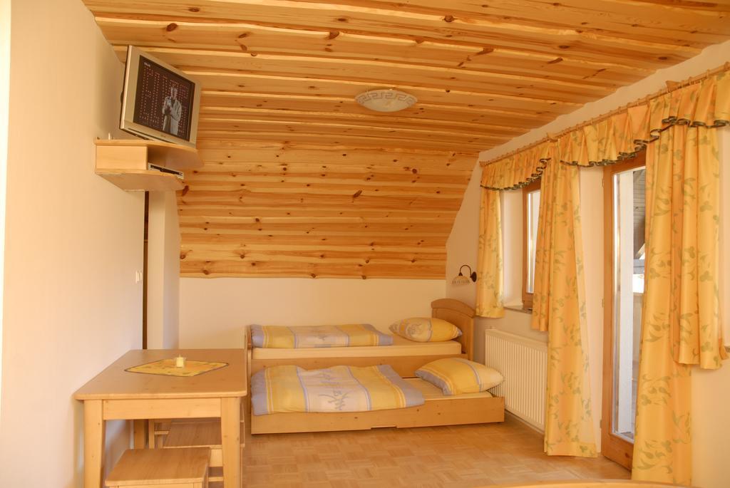 Tourist Farm Gradisnik Daire Solčava Dış mekan fotoğraf